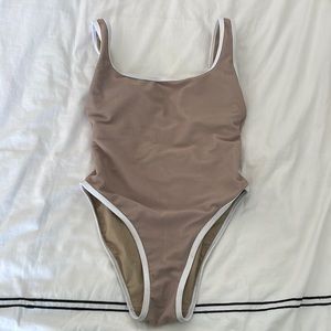 LainSnow Ocean Isle Women's One Piece - Sand Size Medium